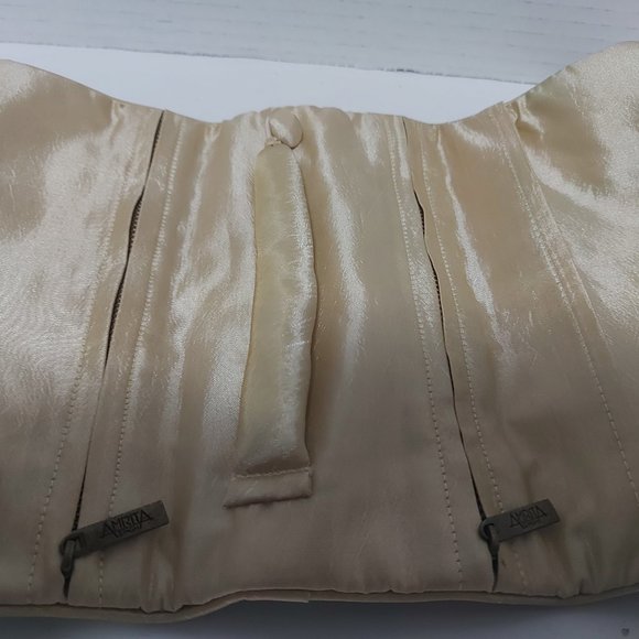 Amrita Singh Silk Travel Jewelry Case Boho Travel Bag Tibetan Green Lotus - Picture 6 of 7